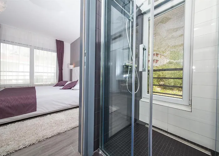 Villa Blue With Pool And Sea View *